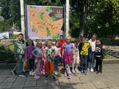 Заедно на път - екскурзия до гр. Павликени с влак 4